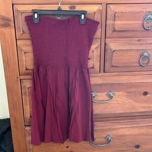 Honeyuppy Women’s Maroon Strapless Dress Size Medium NWT